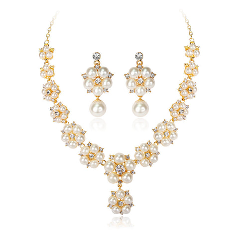 Pearl Crystal Backdrop Bridal Necklace Wedding jewelry